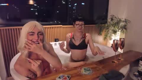 Snapshot of ms_lawless chatting on 12.22.24 Samantha online show from 12.22.24