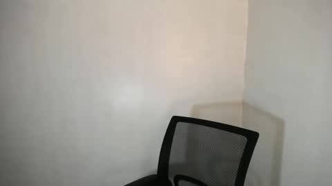 selena online show from 02.17.25