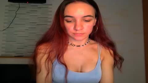 Snapshot of ms_sophiee chatting on 12.21.24 ms_sophiee online show from 12.21.24