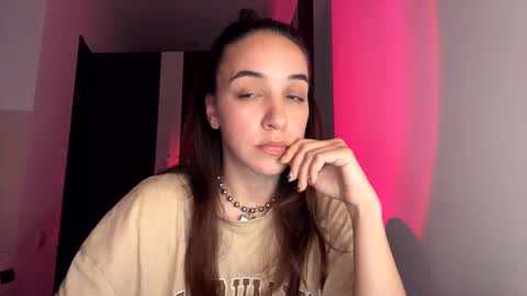 Snapshot of ms_sophiee chatting on 04.26.26 ms_sophiee online show from 04.26.26