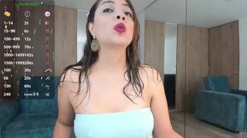 Valery Torres  online show from 02.18.26