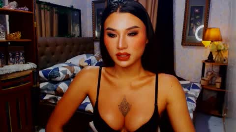 Snapshot of msasianbigcockts chatting on 03.04.25 Thea online show from 03.04.25