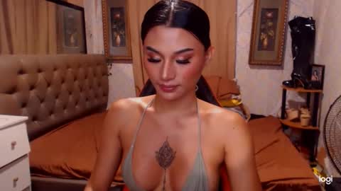 Snapshot of msasianbigcockts chatting on 10.16.25 Thea online show from 10.16.25