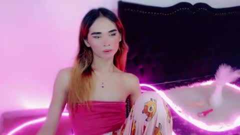 mscherry_ online show from 12.21.25