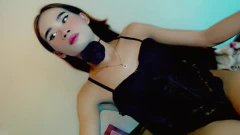mscherry_ online show from 04.30.26