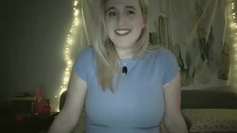 Snapshot of msclairewhatever chatting on 10.10.25 msclairewhatever online show from 10.10.25