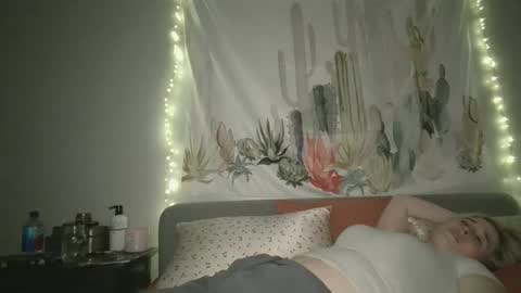 Snapshot of msclairewhatever chatting on 12.05.25 msclairewhatever online show from 12.05.25