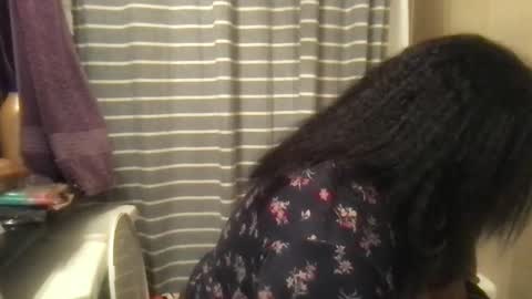 Snapshot of msjonemillion chatting on 12.02.24 Chocolate  Candy   Stick online show from 12.02.24