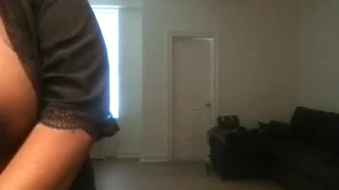 Snapshot of msjonemillion chatting on 12.25.24 Chocolate  Candy   Stick online show from 12.25.24