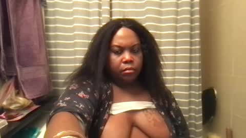 Snapshot of msjonemillion chatting on 02.14.25 Chocolate  Candy   Stick online show from 02.14.25