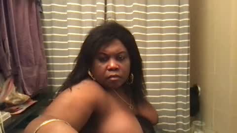 Snapshot of msjonemillion chatting on 02.16.25 Chocolate  Candy   Stick online show from 02.16.25