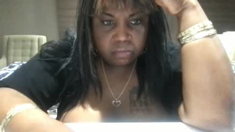 Snapshot of msjonemillion chatting on 03.06.25 Chocolate  Candy   Stick online show from 03.06.25