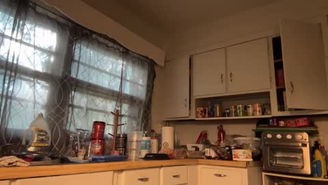 Snapshot of mskitty000 chatting on 09.15.25 mskitty000 online show from 09.15.25