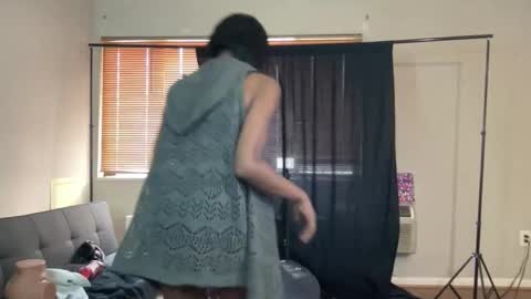 Snapshot of msmerlinmystique chatting on 02.01.25 Merlin Mystique online show from 02.01.25