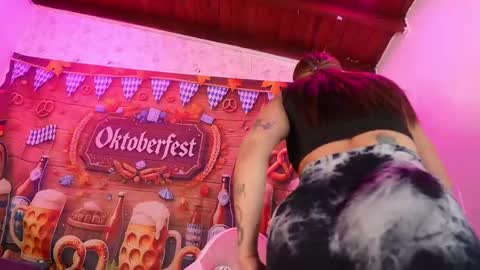 Manuela  online show from 09.25.25