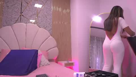 Manuela  online show from 07.24.26
