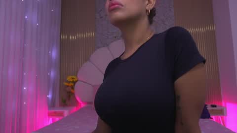 Manuela  online show from 07.31.26