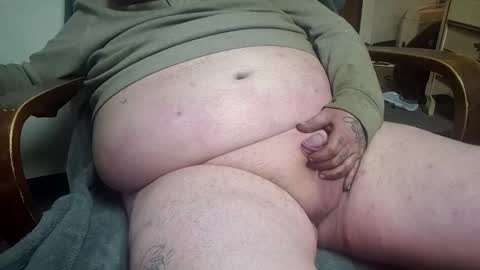 Snapshot of mtrcyclerydr chatting on 11.22.25 B-Lo Average Guy online show from 11.22.25