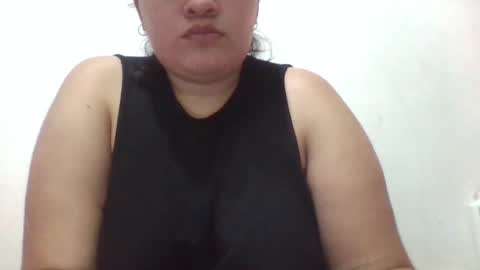 Snapshot of muchachahot chatting on 10.04.25 muchachahot online show from 10.04.25