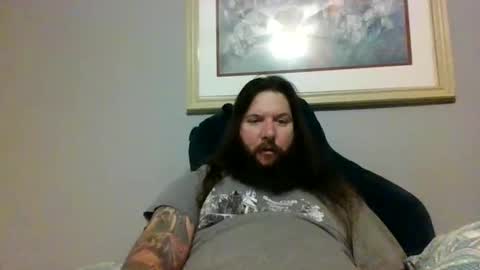 Snapshot of mudge chatting on 12.05.24 Mudge online show from 12.05.24