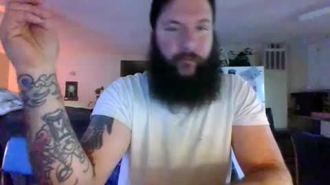 Snapshot of mudge chatting on 01.07.25 Mudge online show from 01.07.25