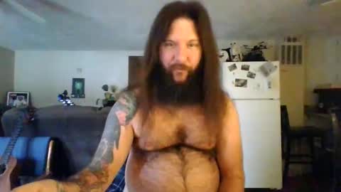Snapshot of mudge chatting on 01.19.25 Mudge online show from 01.19.25