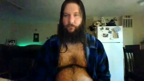 Snapshot of mudge chatting on 02.01.25 Mudge online show from 02.01.25