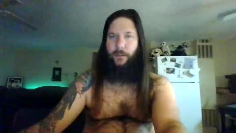 Snapshot of mudge chatting on 02.12.25 Mudge online show from 02.12.25
