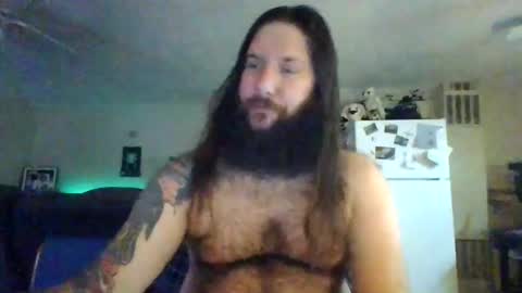 Snapshot of mudge chatting on 02.12.25 Mudge online show from 02.12.25