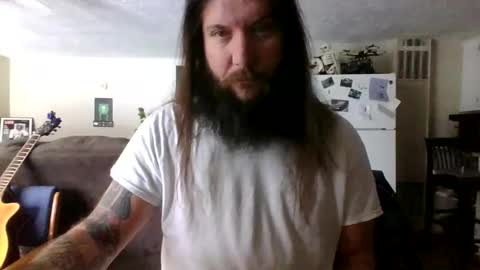 Snapshot of mudge chatting on 02.20.25 Mudge online show from 02.20.25