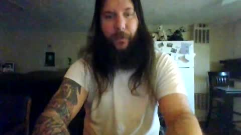 Snapshot of mudge chatting on 02.22.25 Mudge online show from 02.22.25