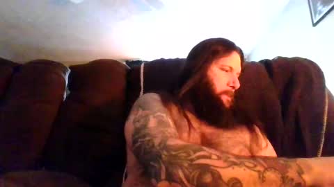 Snapshot of mudge chatting on 02.25.25 Mudge online show from 02.25.25
