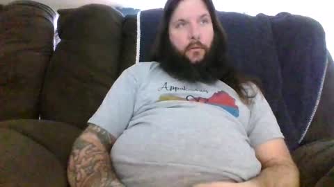 Snapshot of mudge chatting on 02.25.25 Mudge online show from 02.25.25