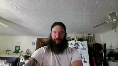 Snapshot of mudge chatting on 07.12.26 Mudge online show from 07.12.26