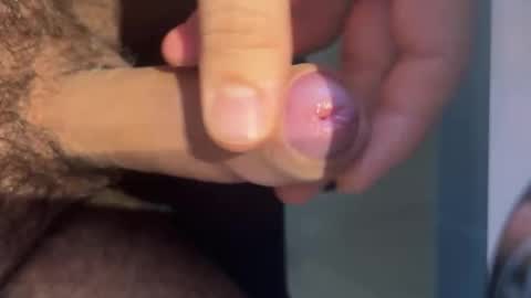 muffinknight12345 online show from 12.19.25