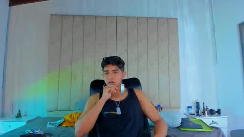 Snapshot of muichiro_tokito1 chatting on 01.11.25 muichiro tokito1 online show from 01.11.25