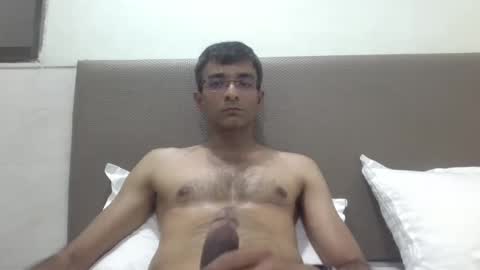 Snapshot of mumbaimonster8inch chatting on 01.20.25 rajesh engineer online show from 01.20.25