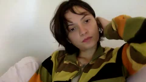 Snapshot of munchi_ chatting on 01.20.25 online show from 01.20.25