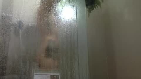 Snapshot of munchi_ chatting on 02.22.25 online show from 02.22.25