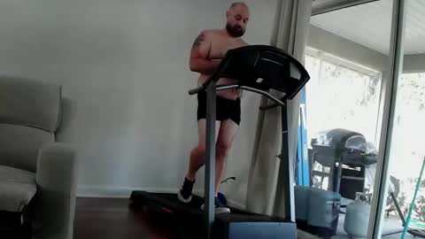 Snapshot of munchies420 chatting on 03.03.26 Bearded online show from 03.03.26