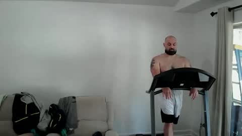 Snapshot of munchies420 chatting on 03.31.26 Bearded online show from 03.31.26