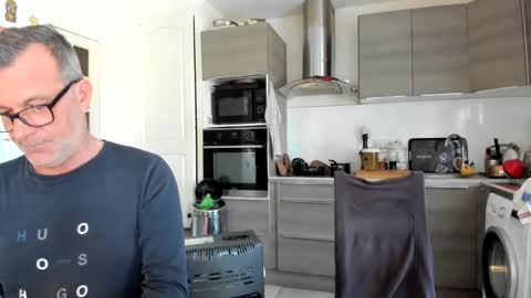 LOVELY JULIA  Peter DAY online show from 02.26.26