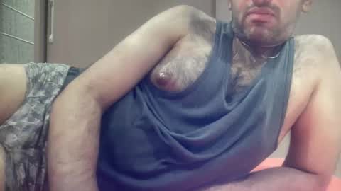 munnabobby2008 online show from 10.13.25