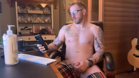 Snapshot of murdockjones7989 chatting on 11.16.25 murdockjones7989 online show from 11.16.25