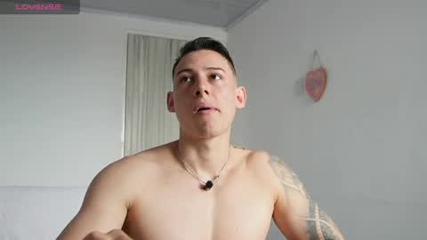 muscle_king_cum online show from 04.22.26