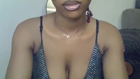 muscle_queen0 online show from 03.05.26