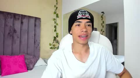 muscle scott online show from 09.11.25