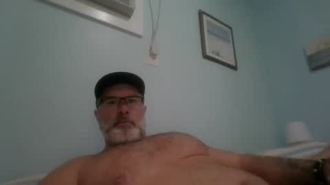 Snapshot of musclemeat41 chatting on 12.08.24 musclemeat41 online show from 12.08.24
