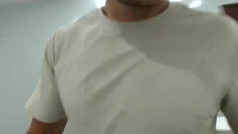 muscleshow00 online show from 05.25.26