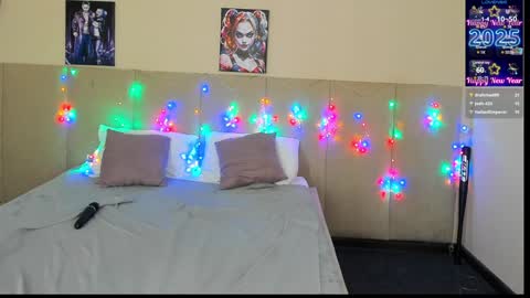 Snapshot of musclexxxbarbie chatting on 01.26.25 Eva online show from 01.26.25